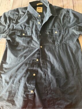 Levi’s Denim Button Down Collard Shirt